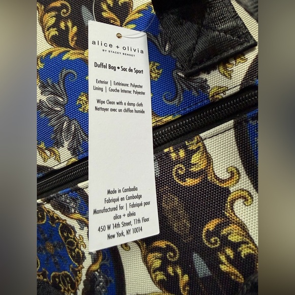 NWT Alice + Olivia Duffel bag in Regal Romance - Picture 8 of 8